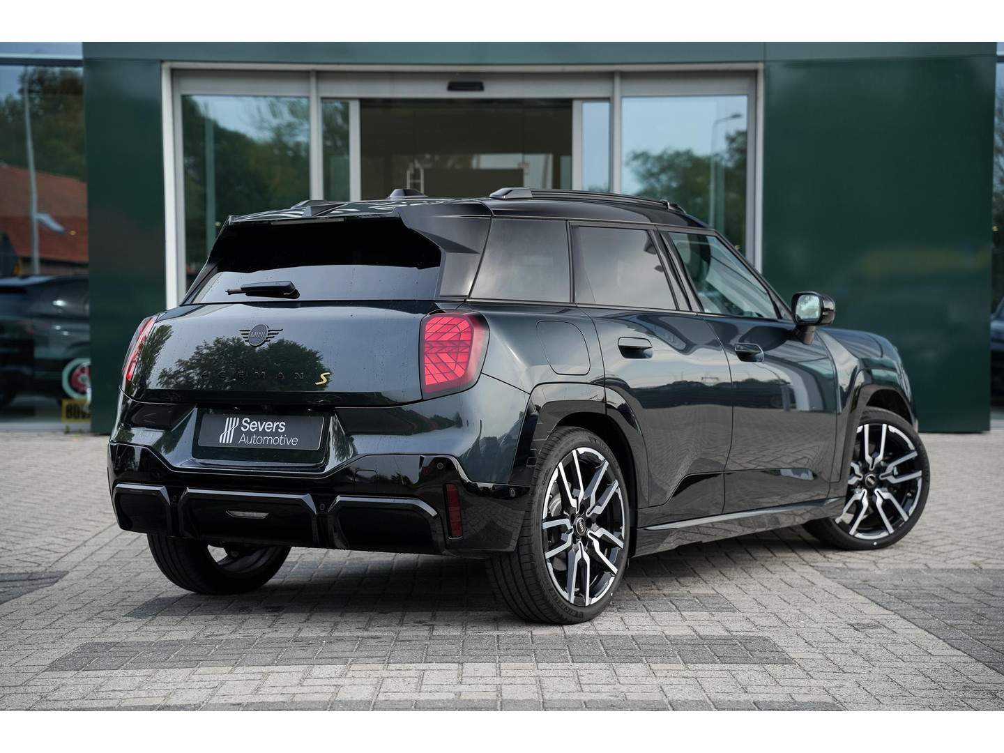 MINI MINI