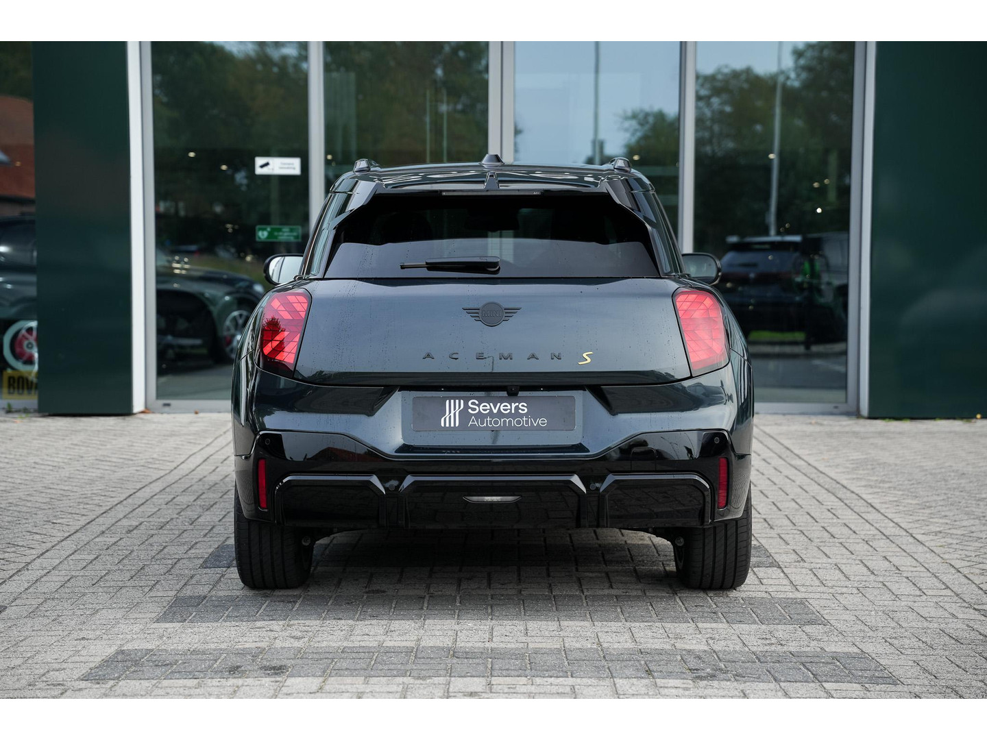 MINI MINI