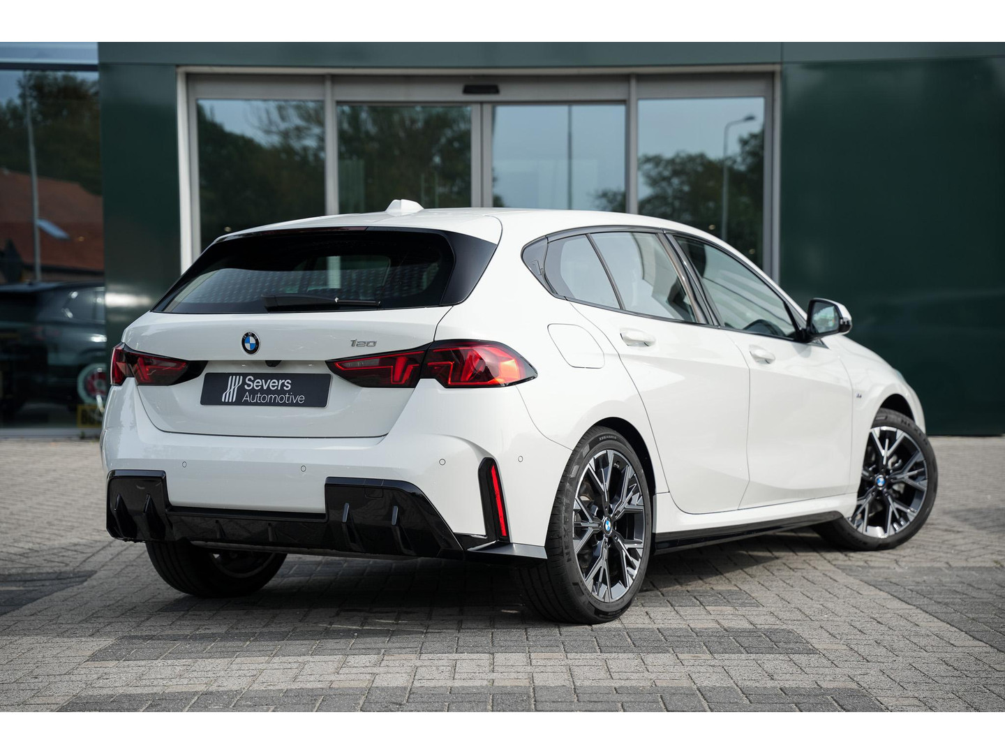 BMW BMW
