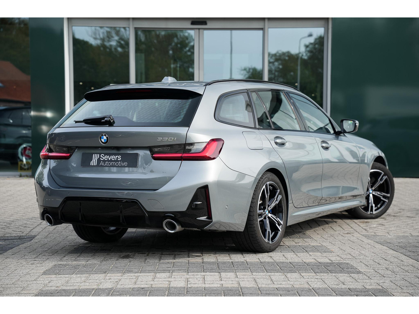 BMW BMW