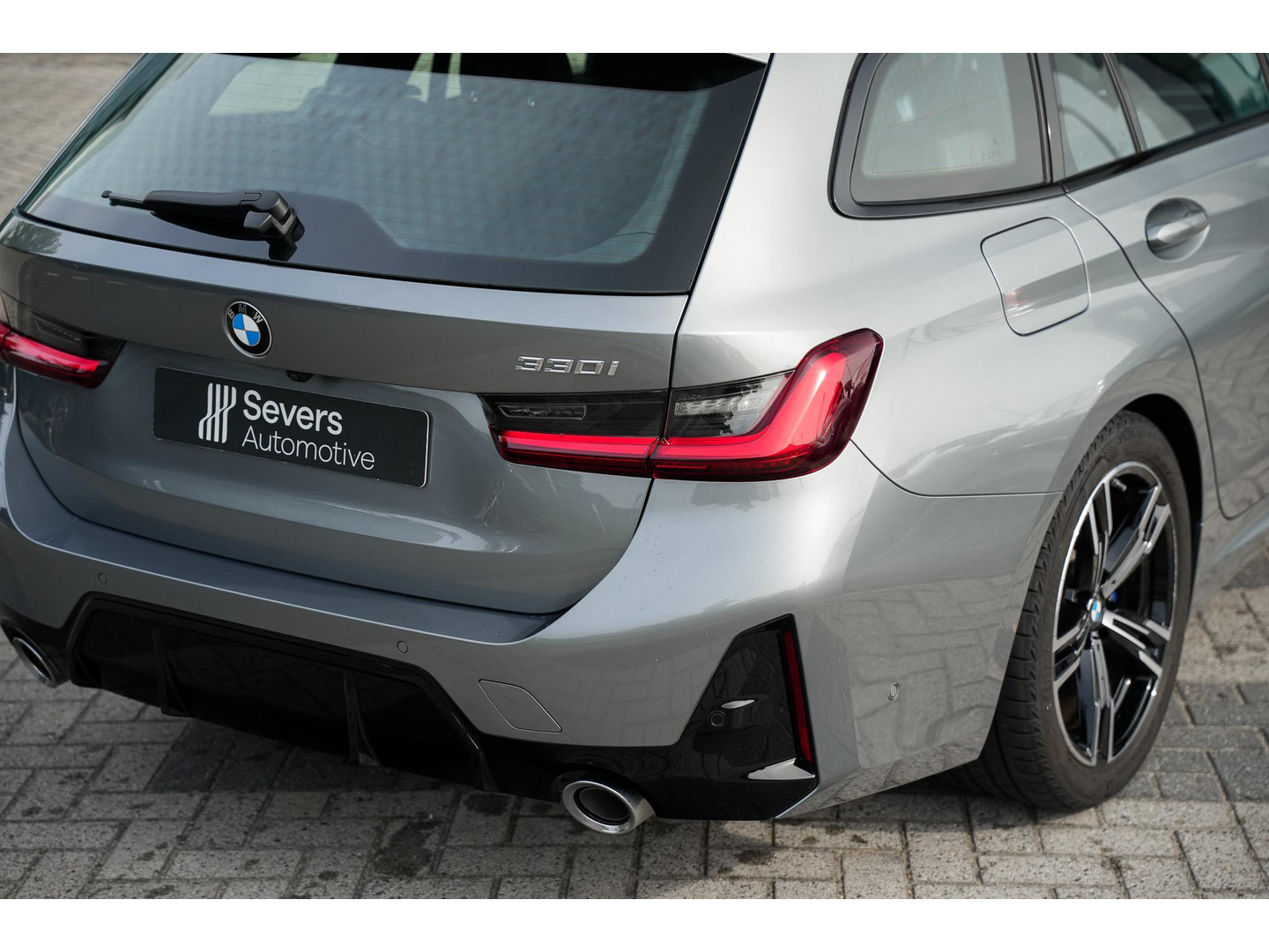 BMW BMW