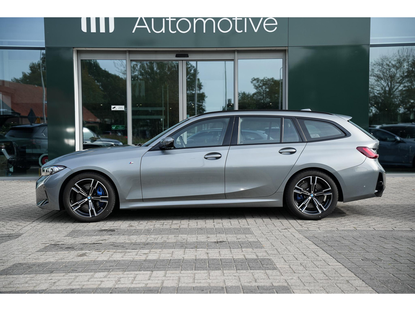 BMW BMW