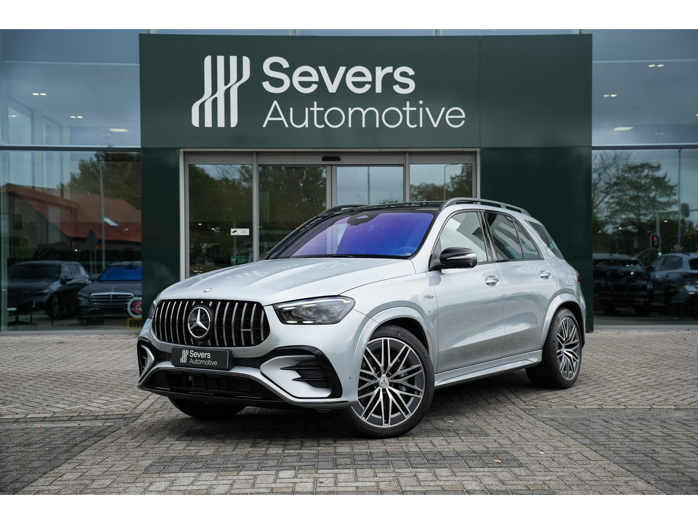 Mercedes-Benz Mercedes-Benz