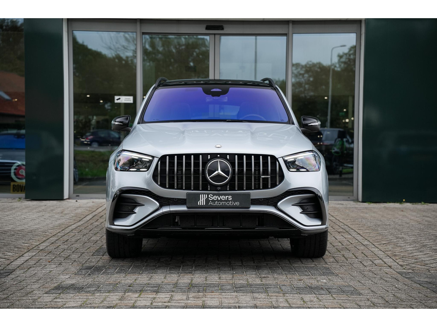 Mercedes-Benz Mercedes-Benz