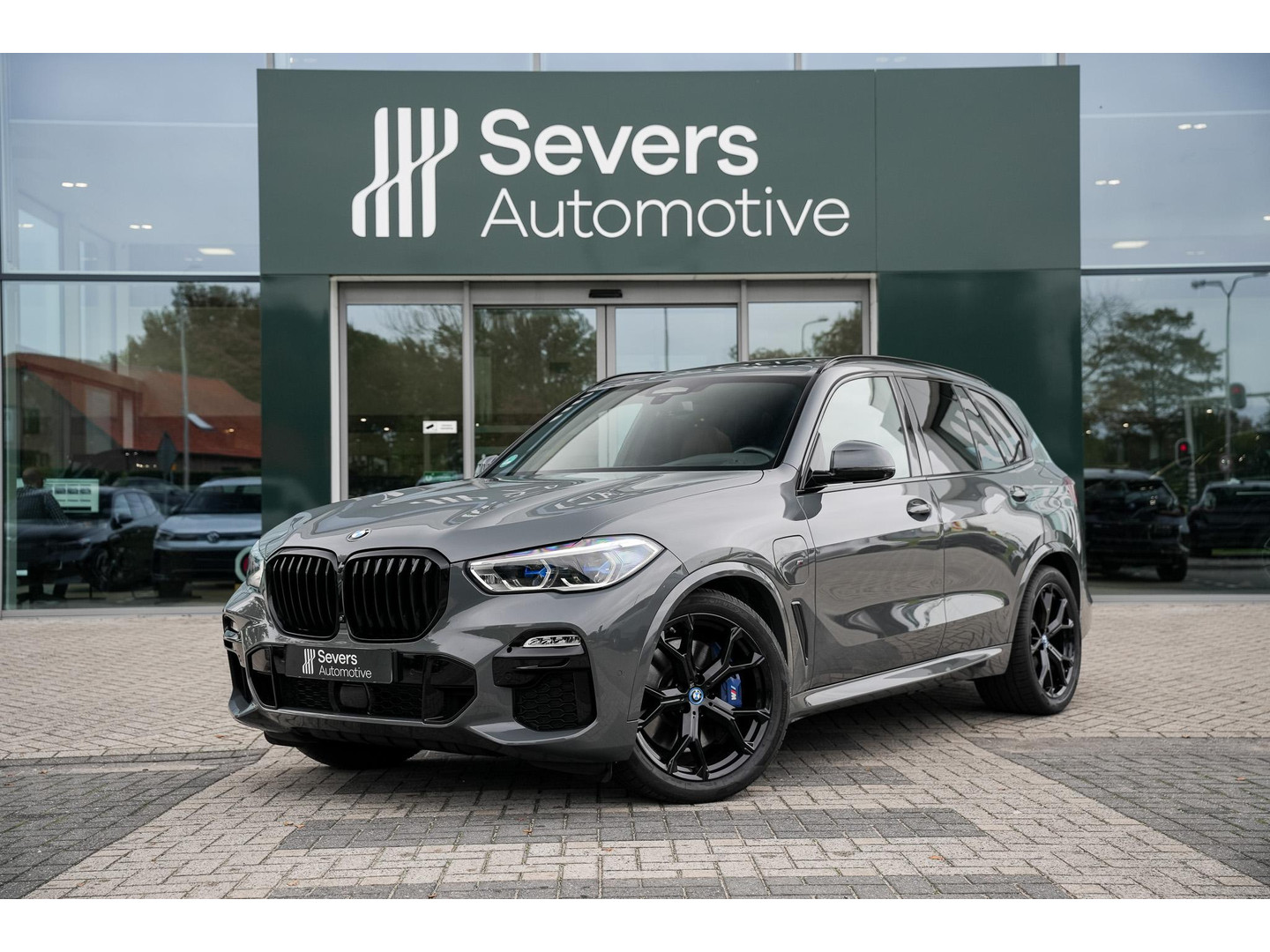 BMW BMW