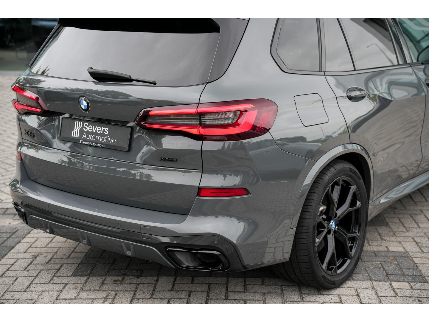 BMW BMW