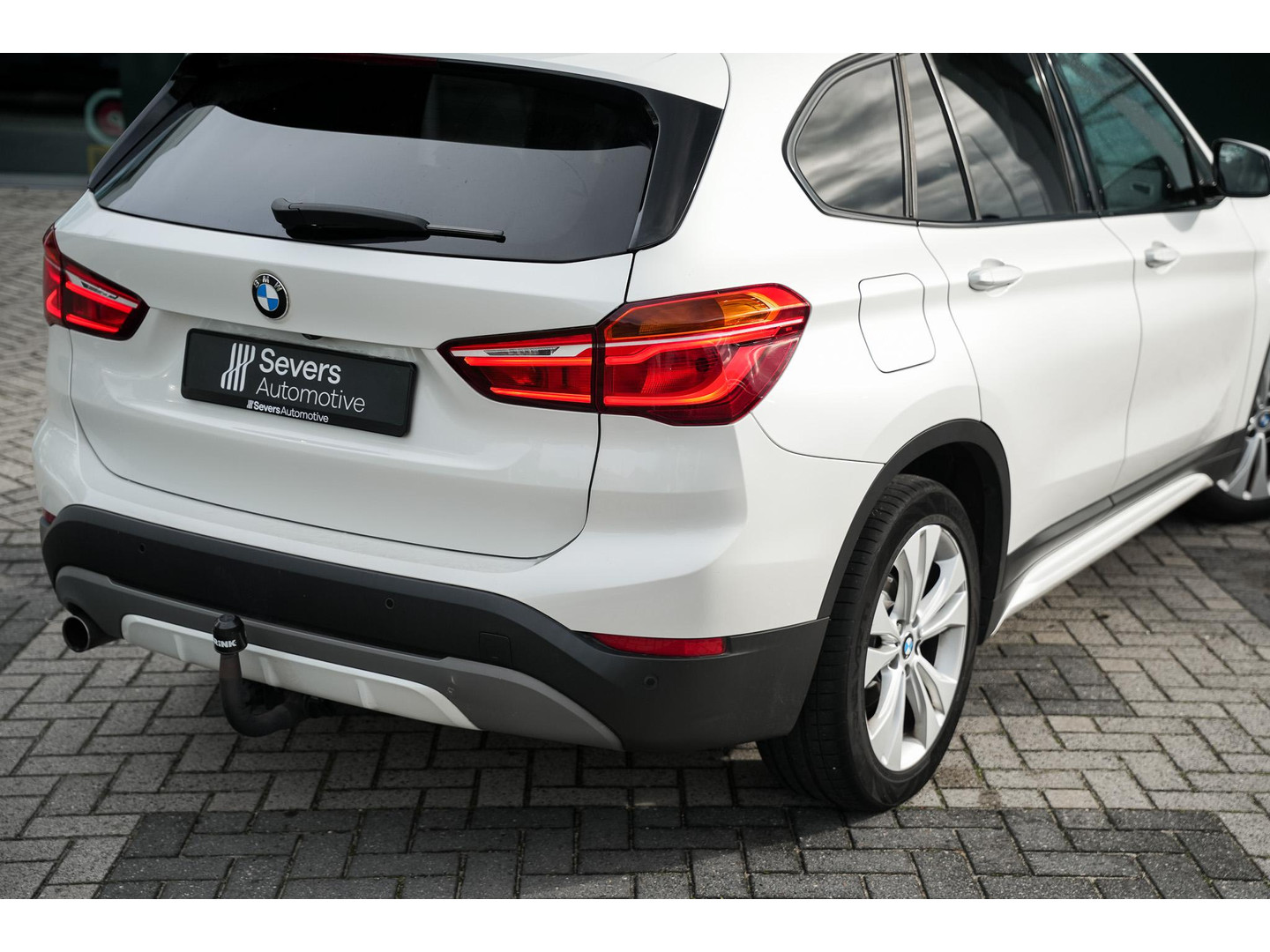 BMW BMW