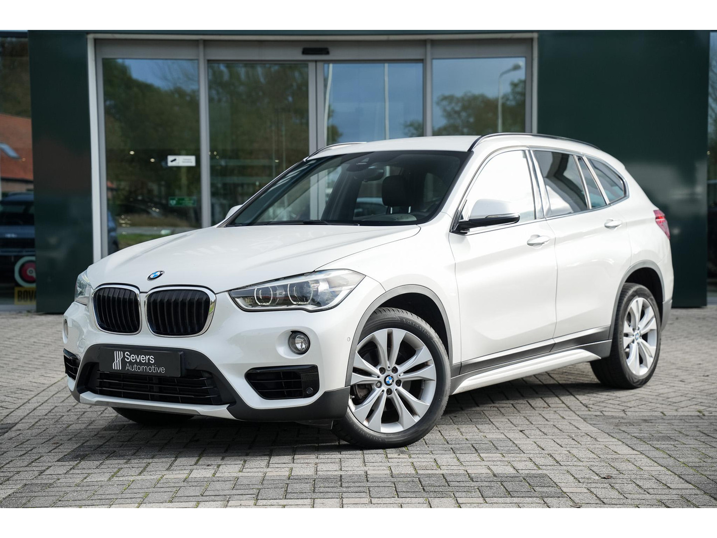 BMW BMW