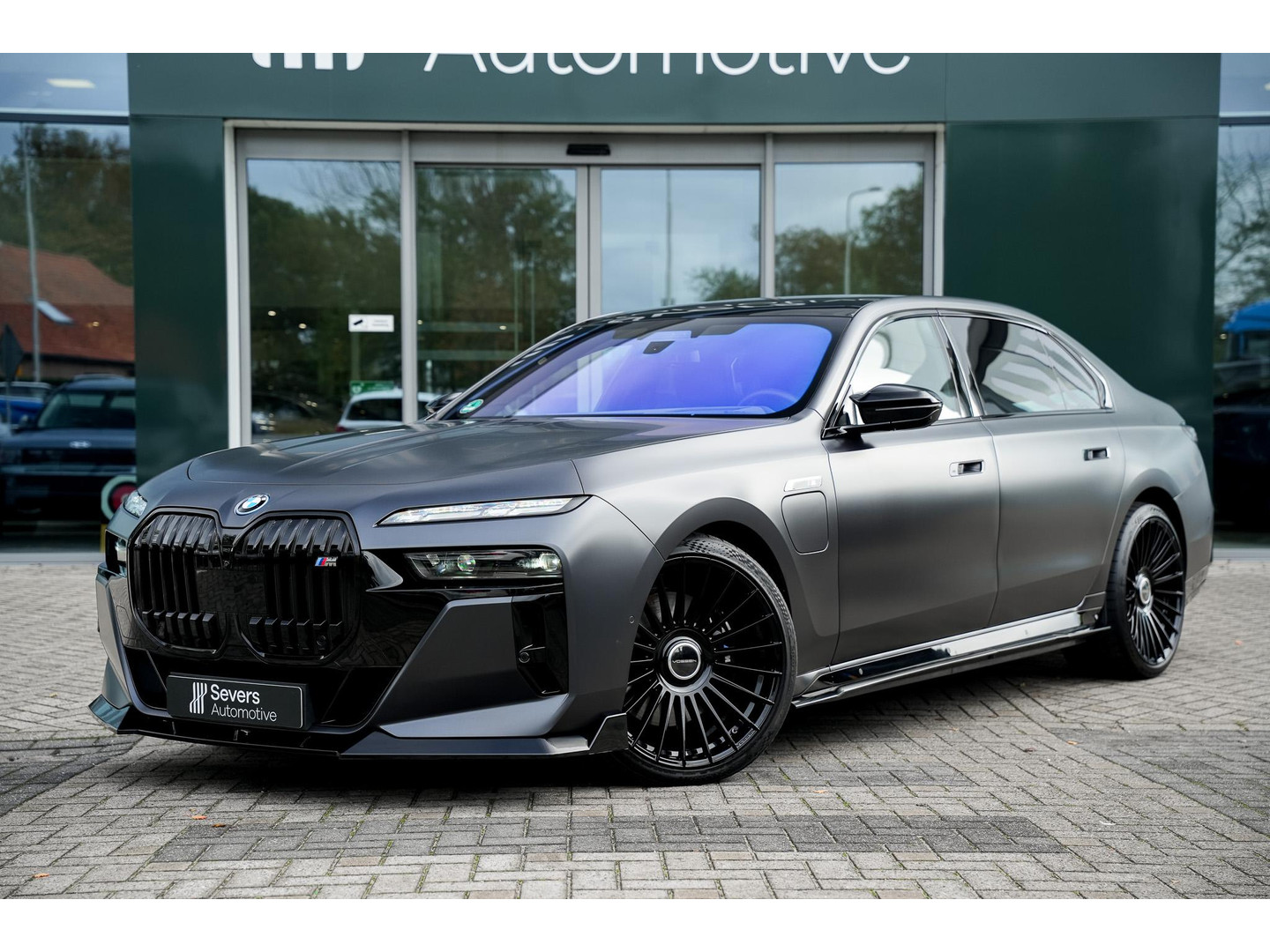 BMW BMW