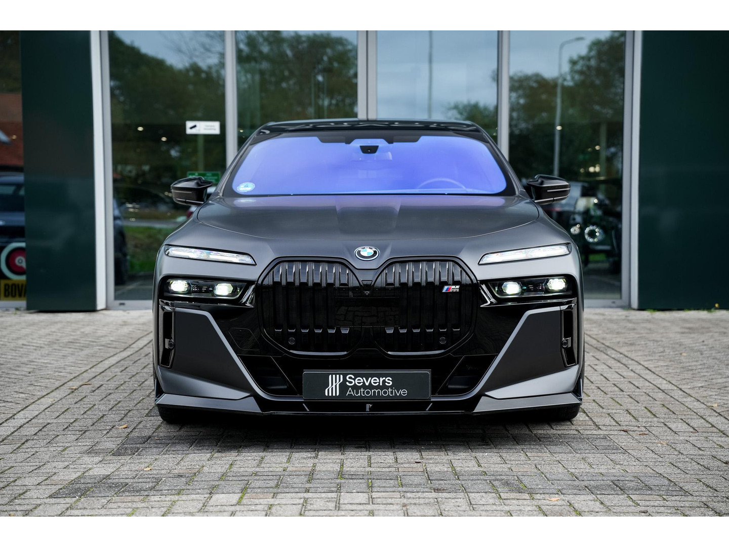 BMW BMW