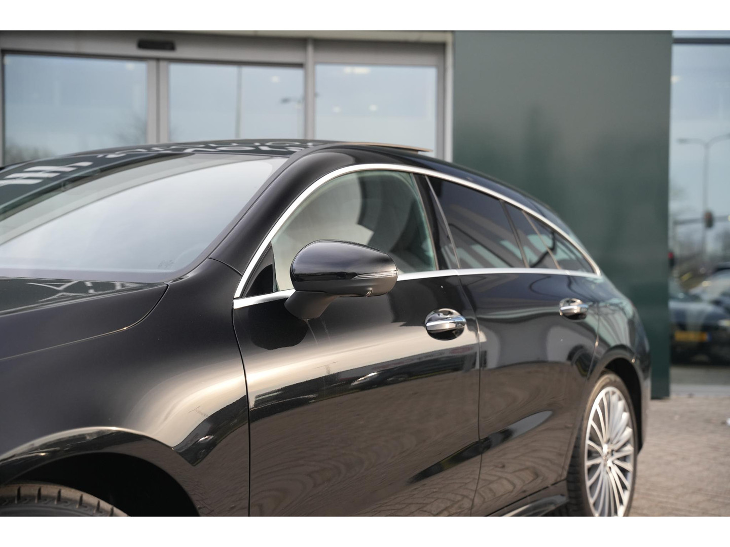 Mercedes-Benz Mercedes-Benz