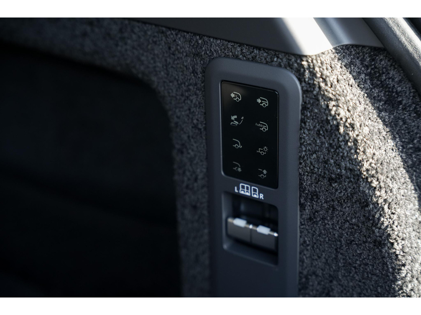 Land Rover Land Rover