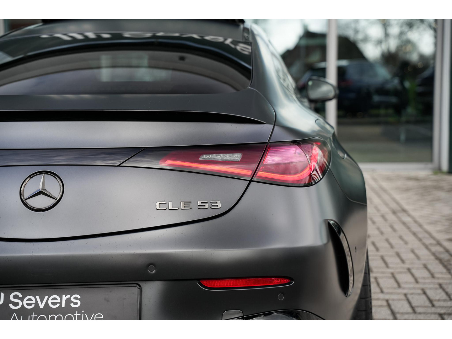 Mercedes-Benz Mercedes-Benz