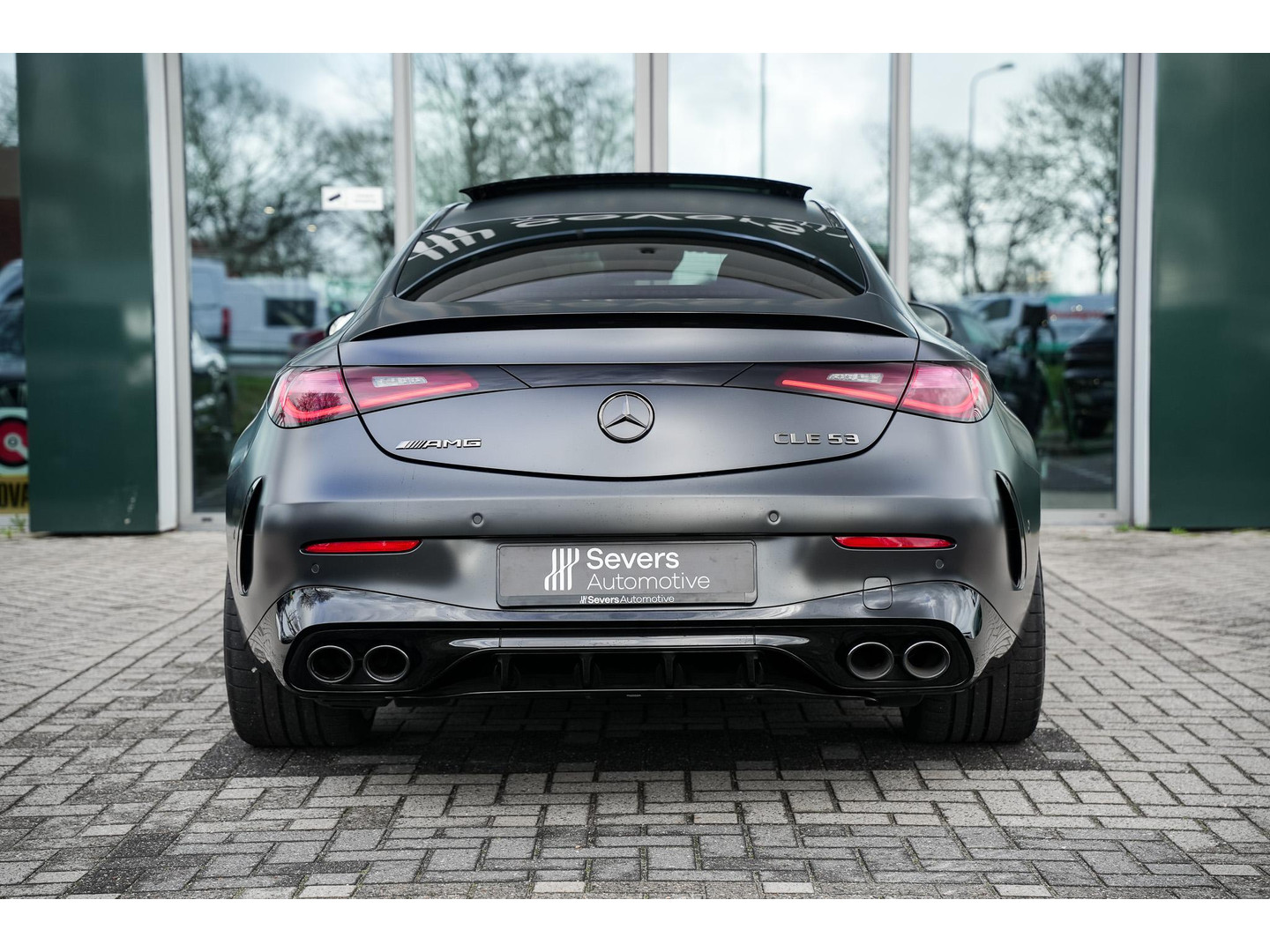 Mercedes-Benz Mercedes-Benz