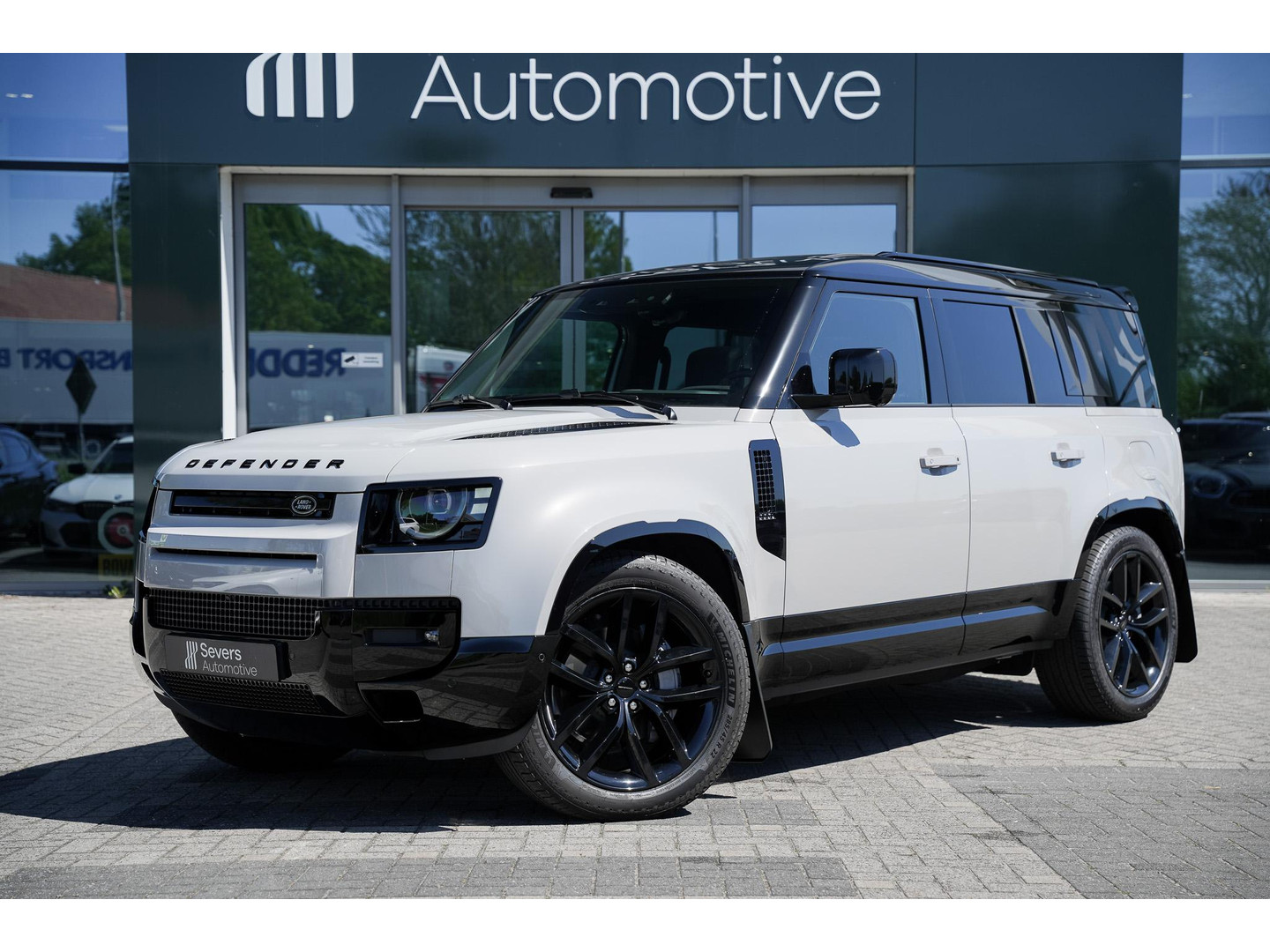 Land Rover