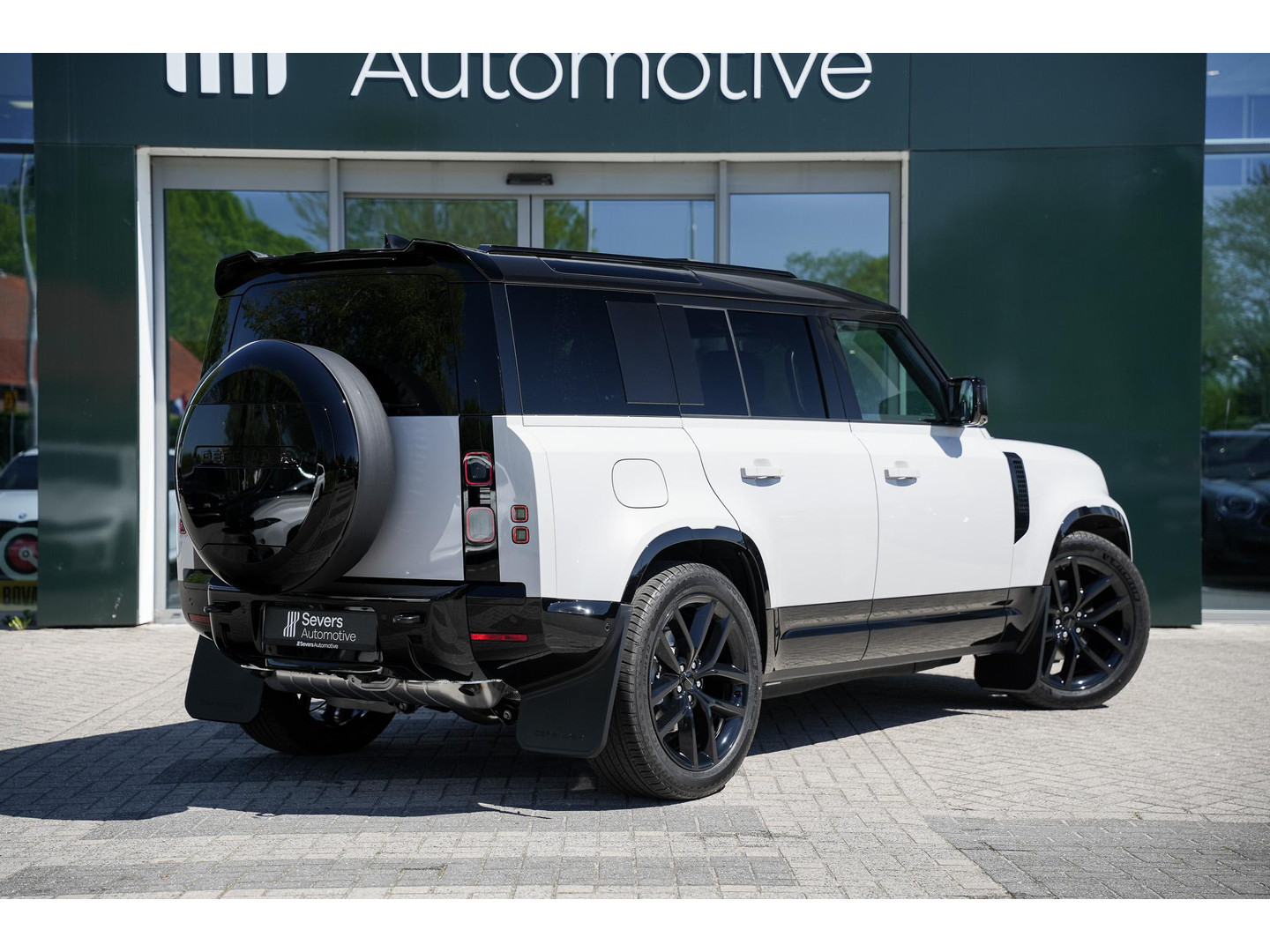 Land Rover