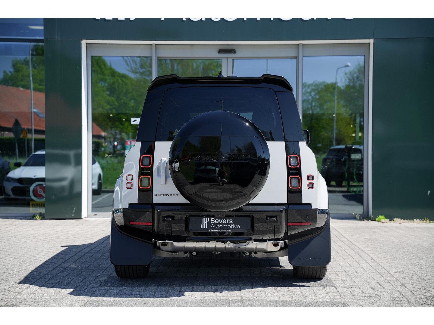 Land Rover