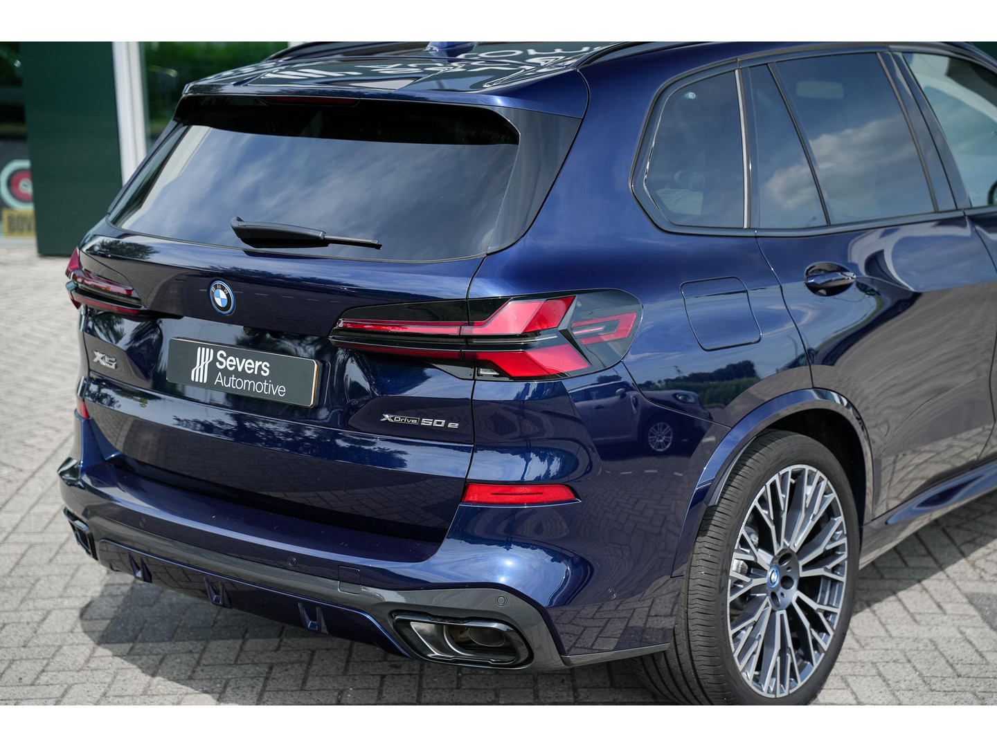 BMW