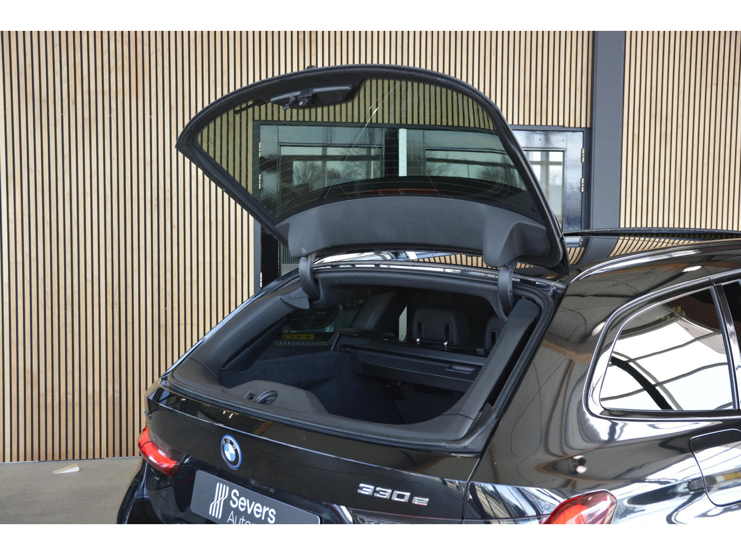 BMW BMW