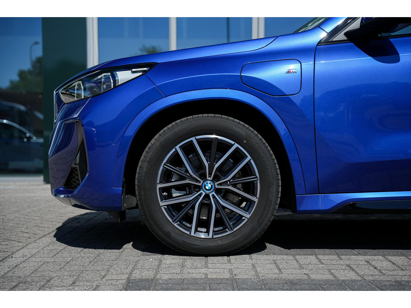 BMW BMW