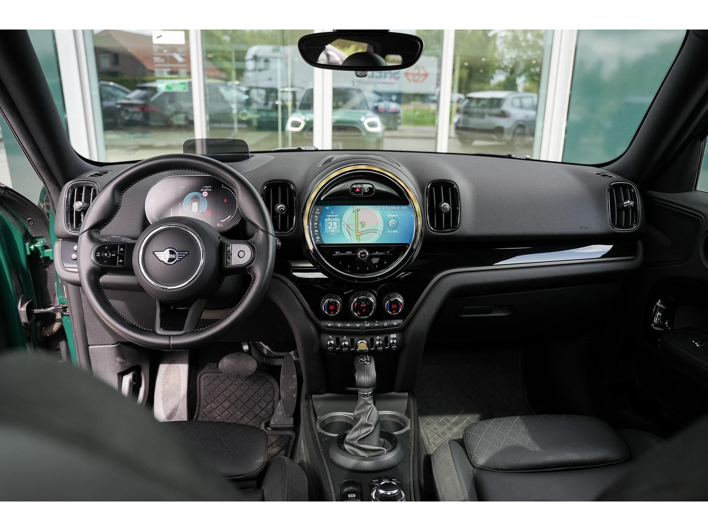 MINI MINI