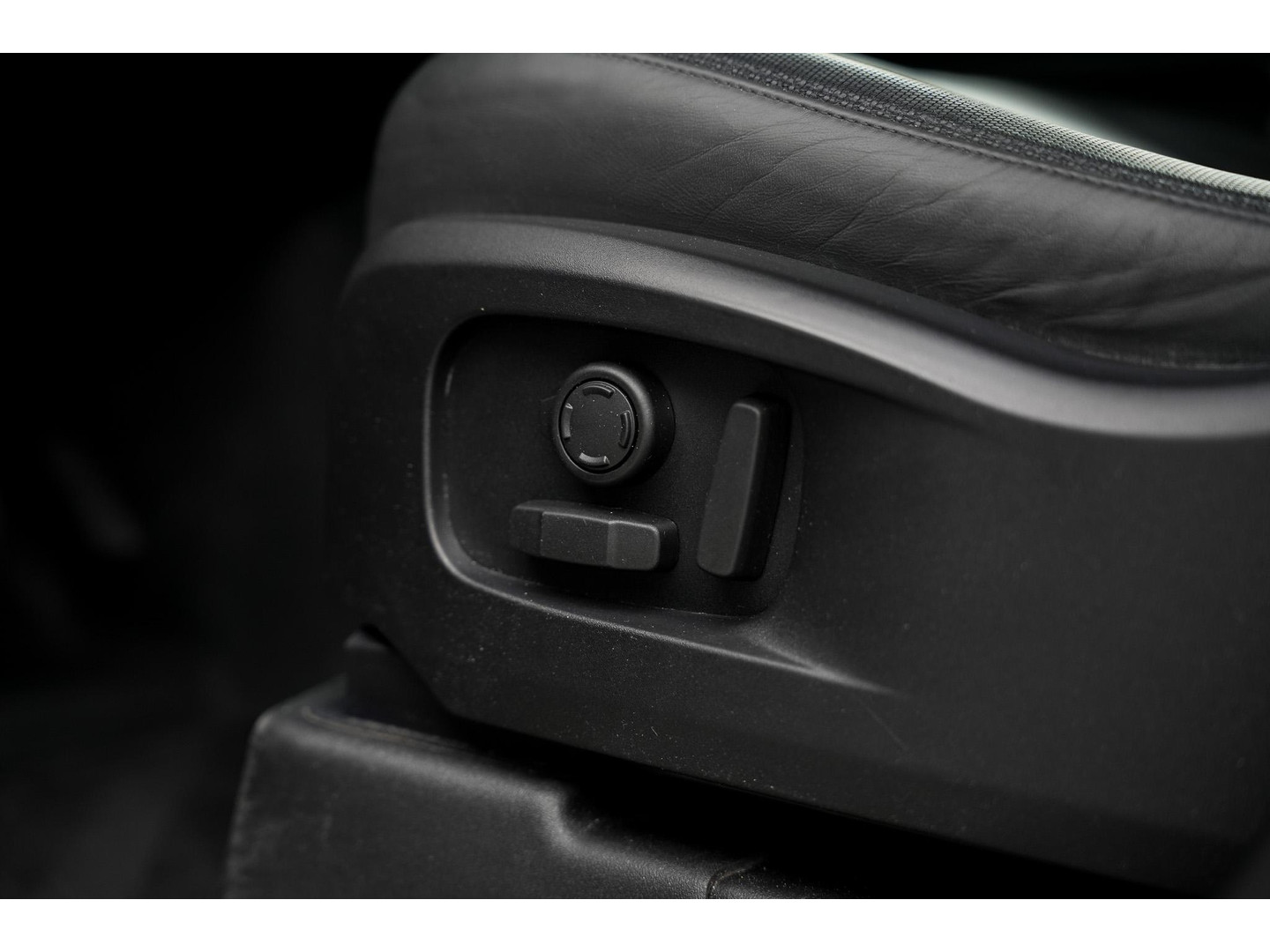 Land Rover Land Rover