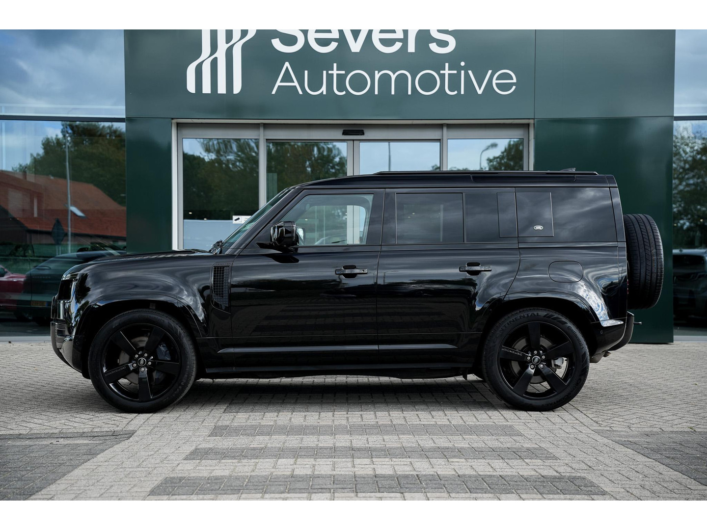 Land Rover Land Rover