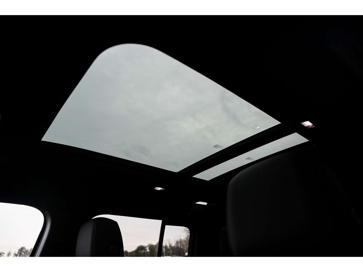 Land Rover Land Rover