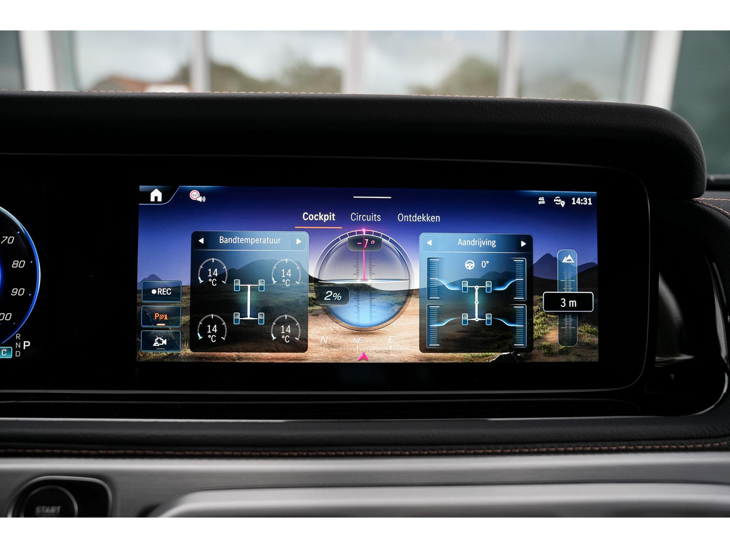 Mercedes-Benz Mercedes-Benz