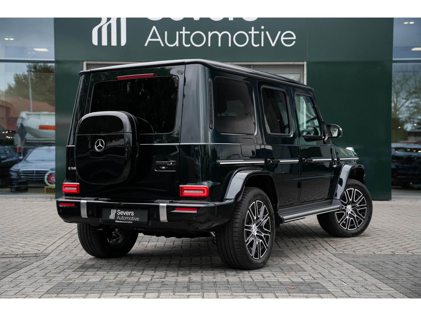 Mercedes-Benz Mercedes-Benz