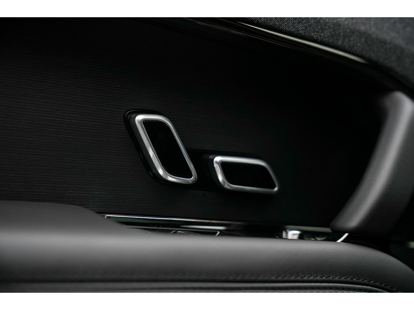 Land Rover Land Rover