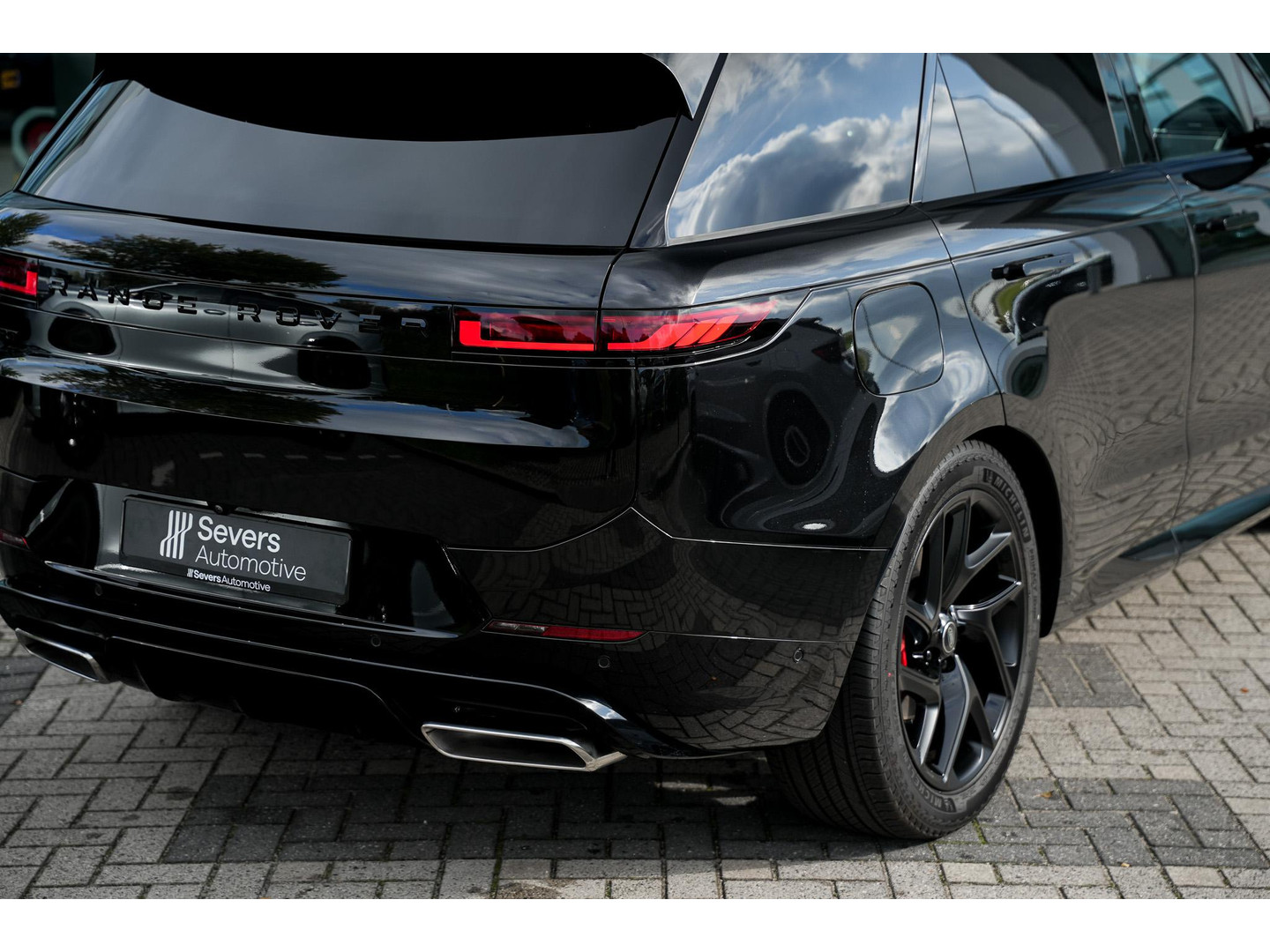 Land Rover Land Rover