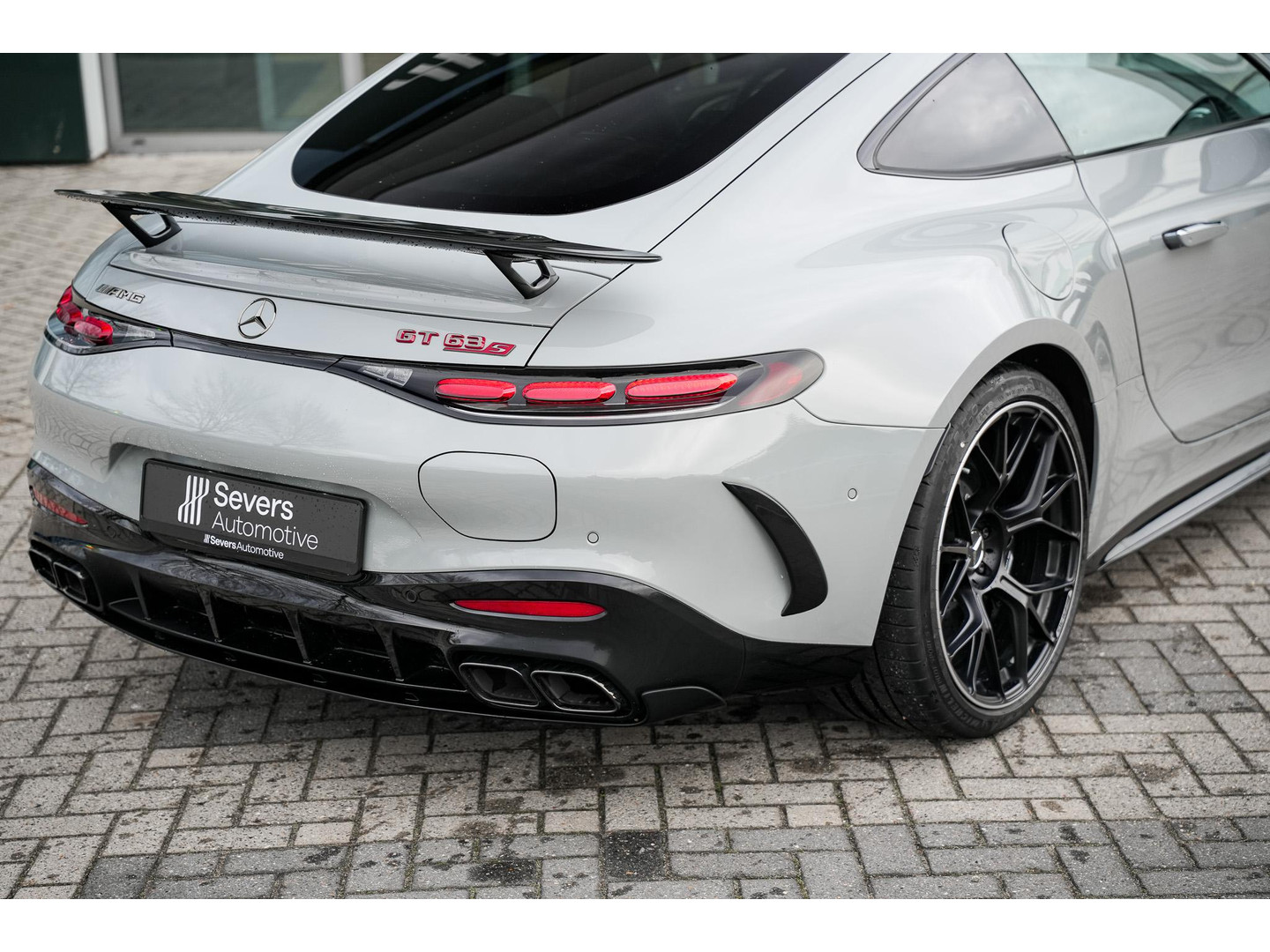 Mercedes-AMG Mercedes-AMG