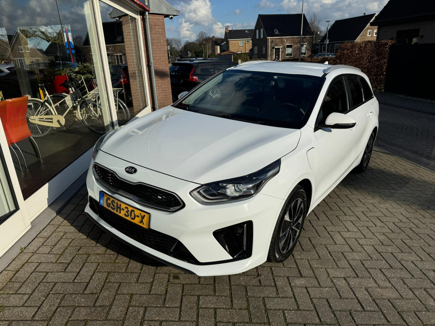 Kia