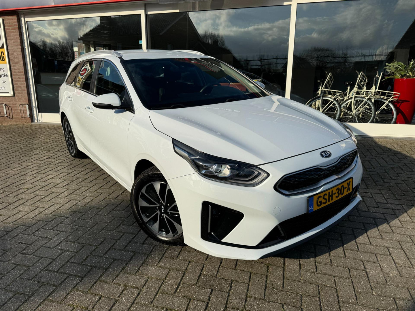 Kia