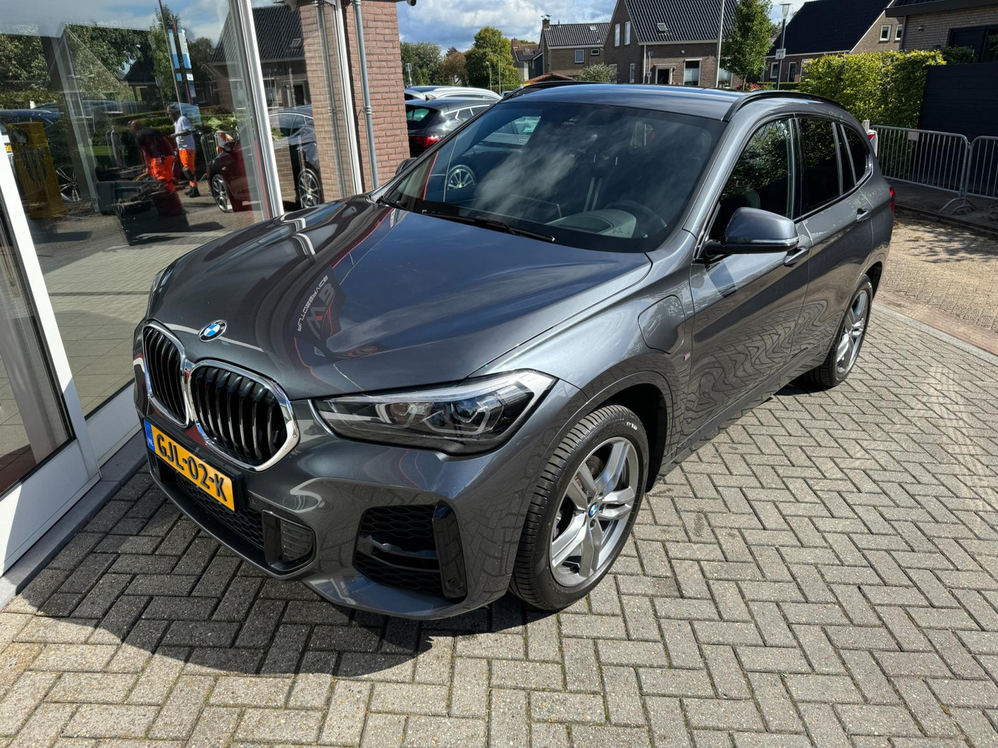 BMW