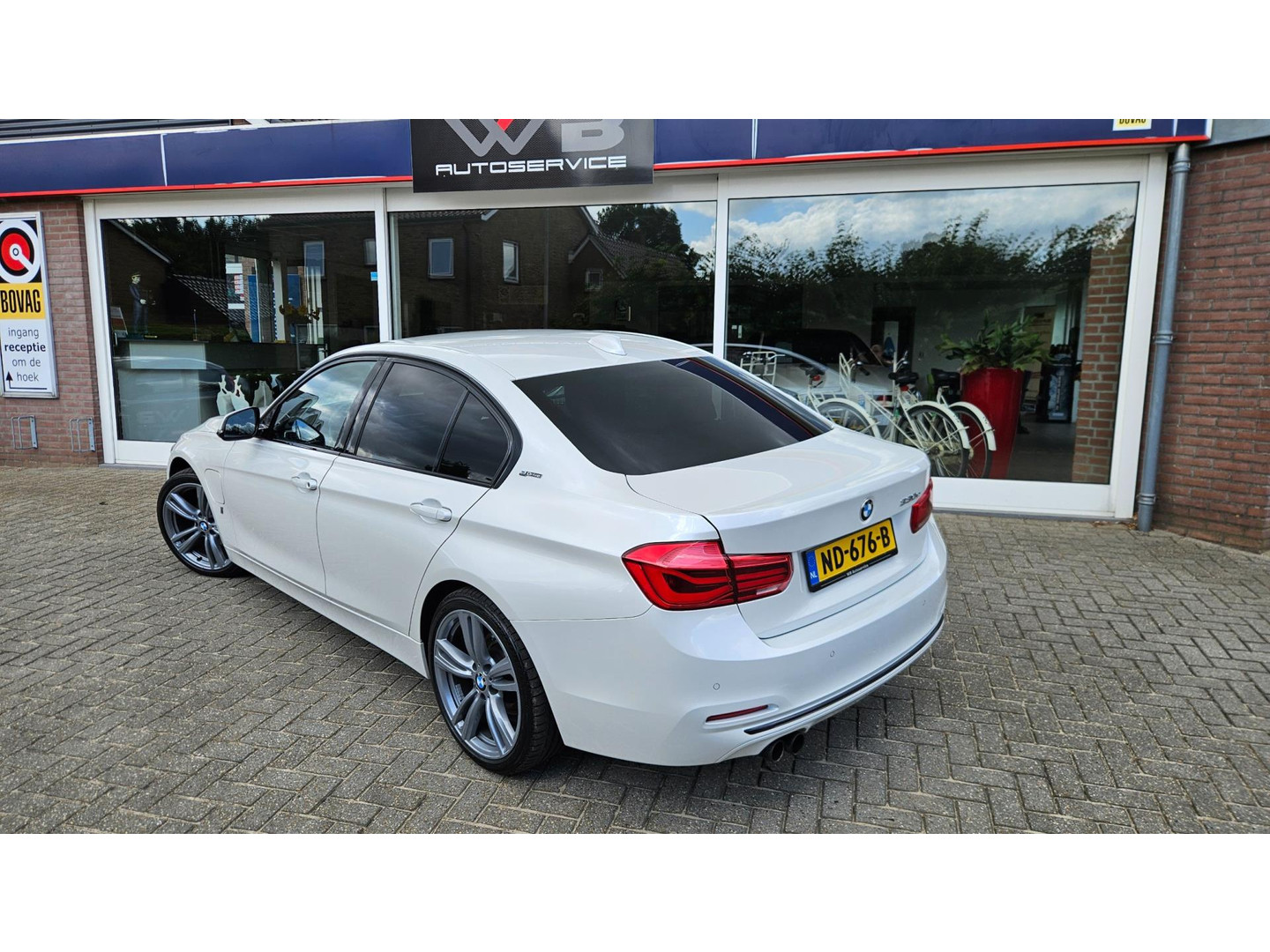 BMW