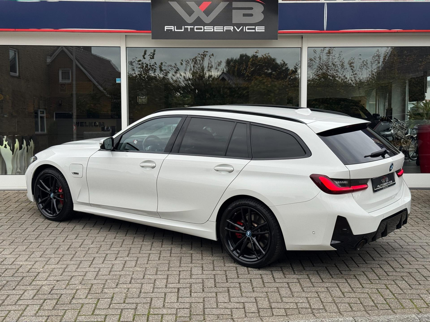 BMW