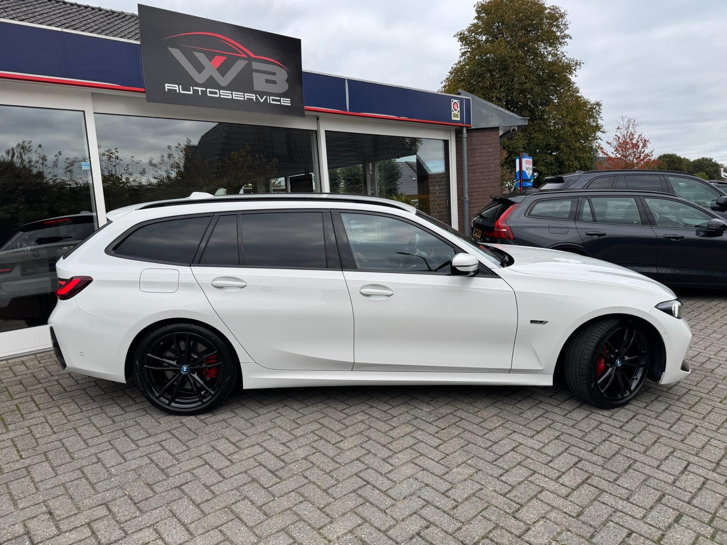BMW