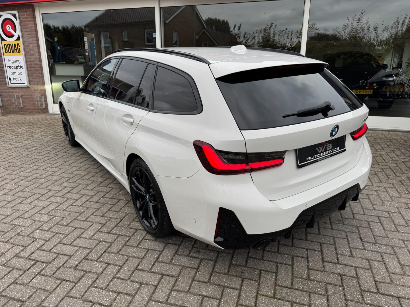 BMW