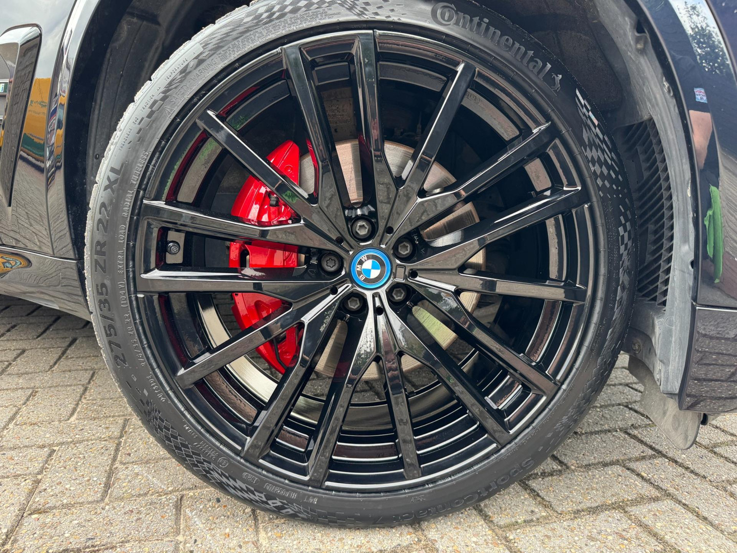 BMW BMW