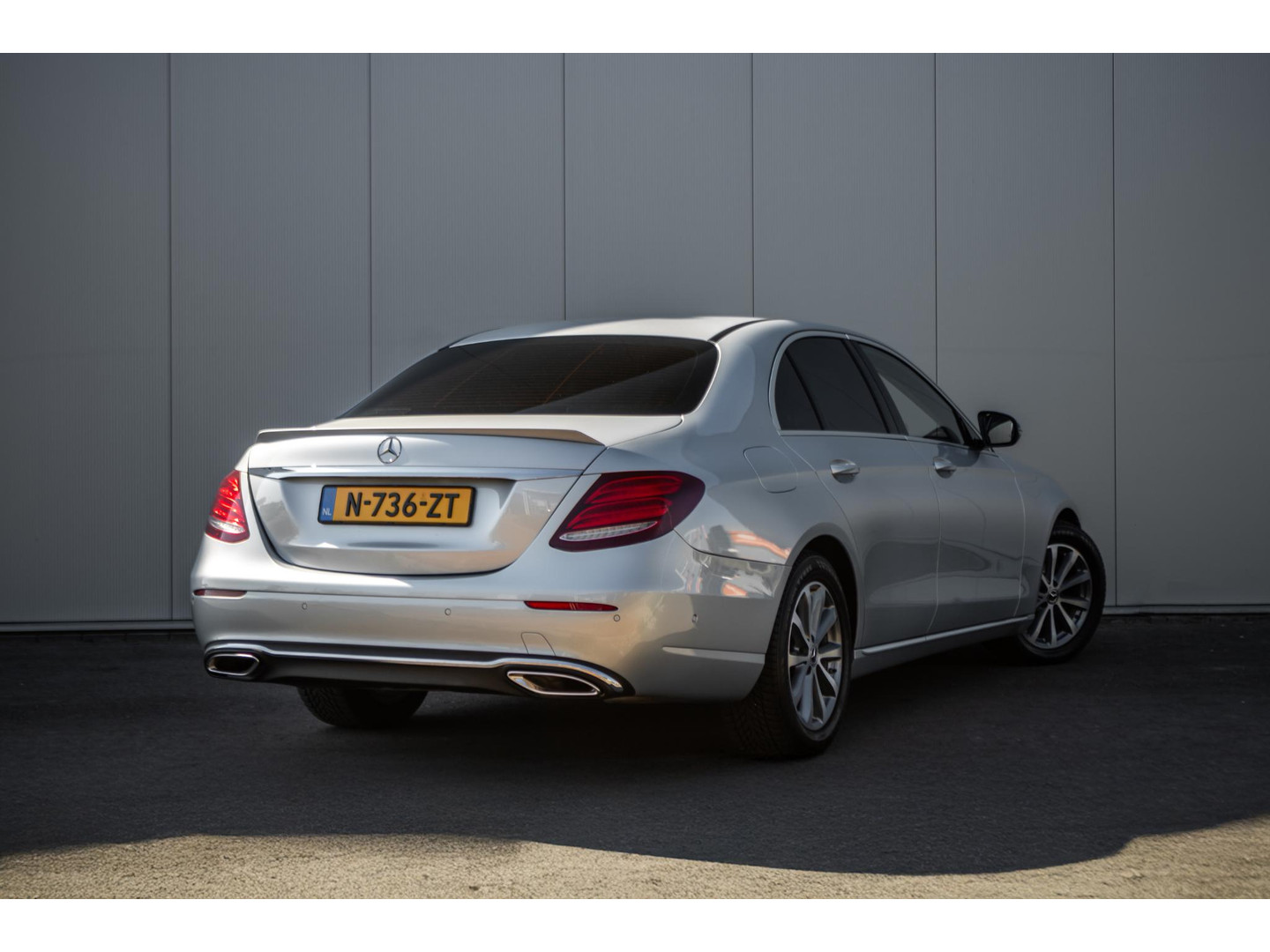 Mercedes-Benz Mercedes-Benz