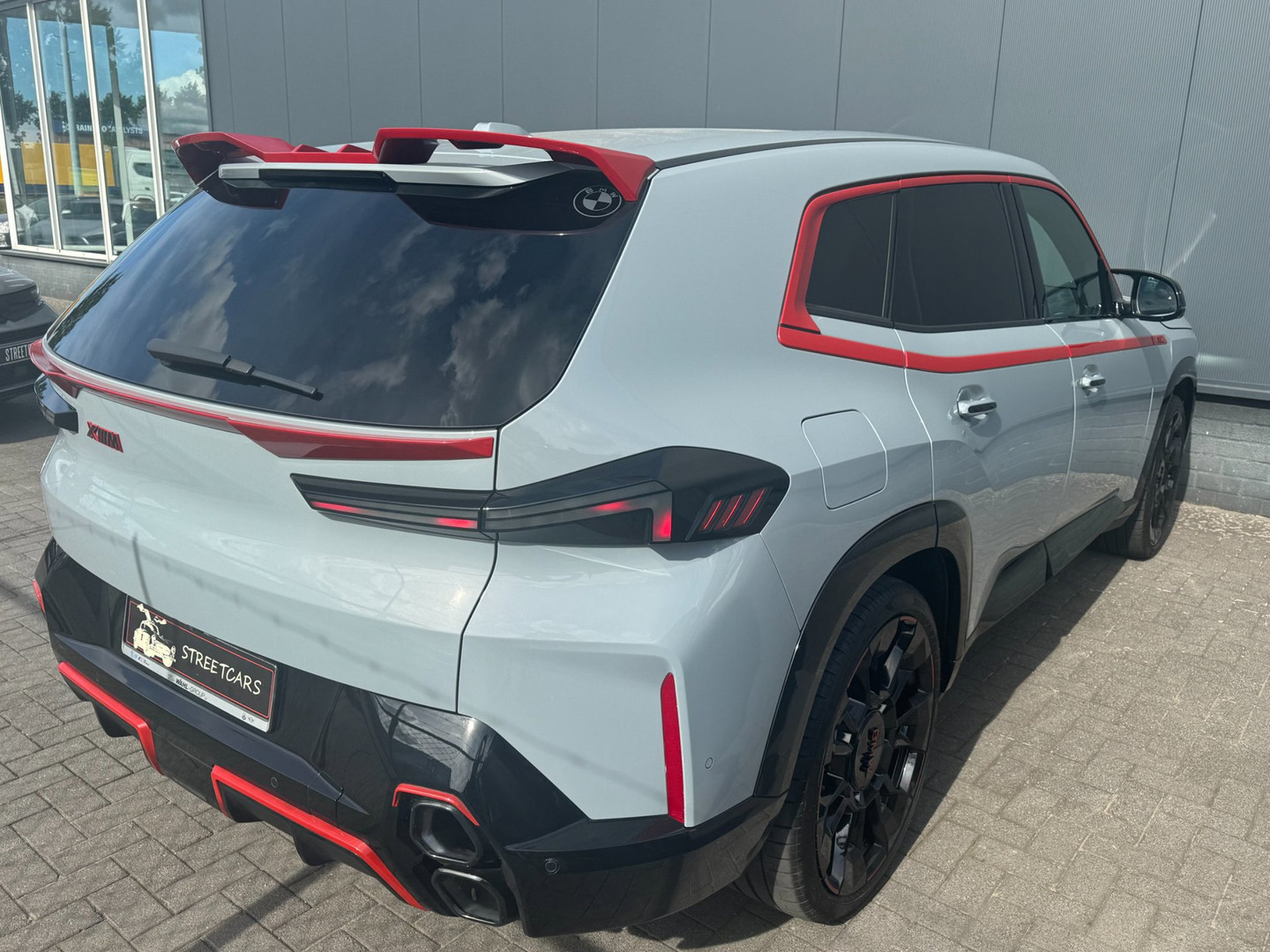 BMW