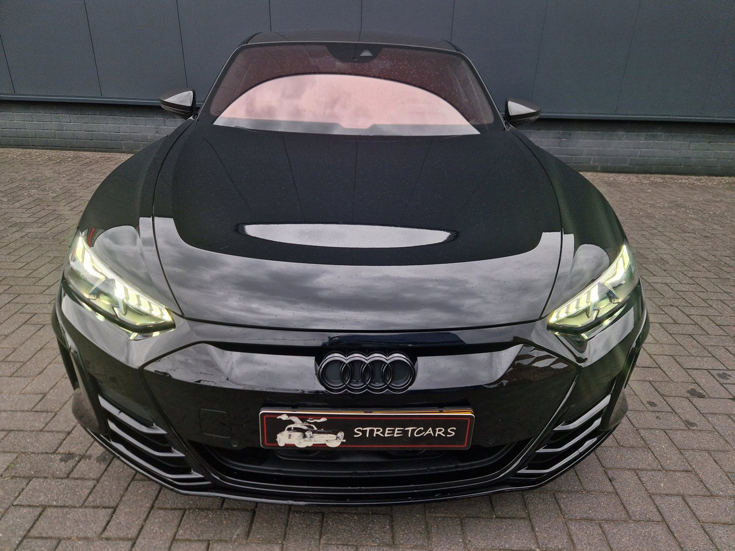 Audi