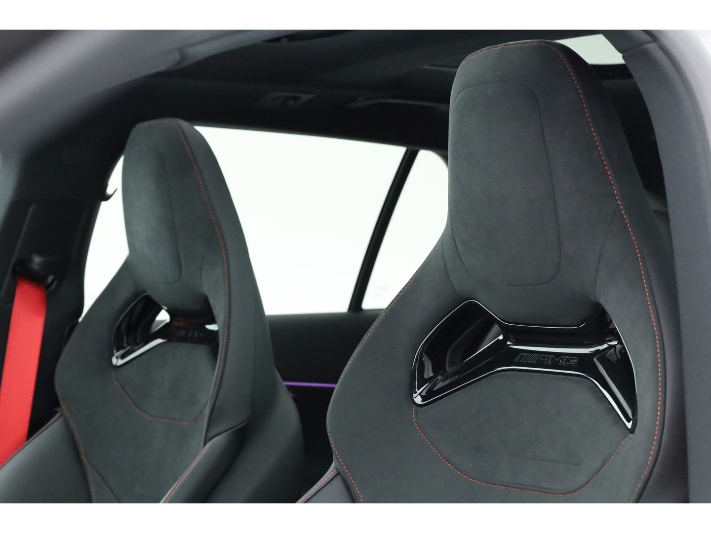 Mercedes-Benz Mercedes-Benz