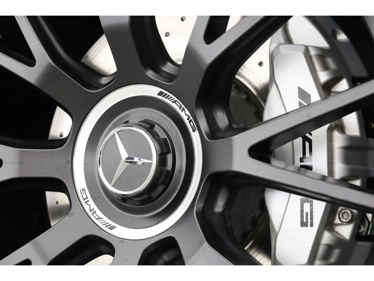 Mercedes-Benz Mercedes-Benz