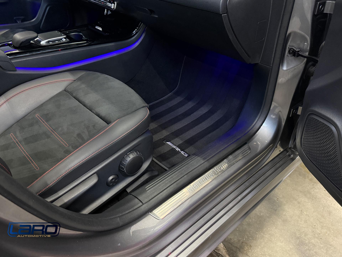 Mercedes-Benz Mercedes-Benz