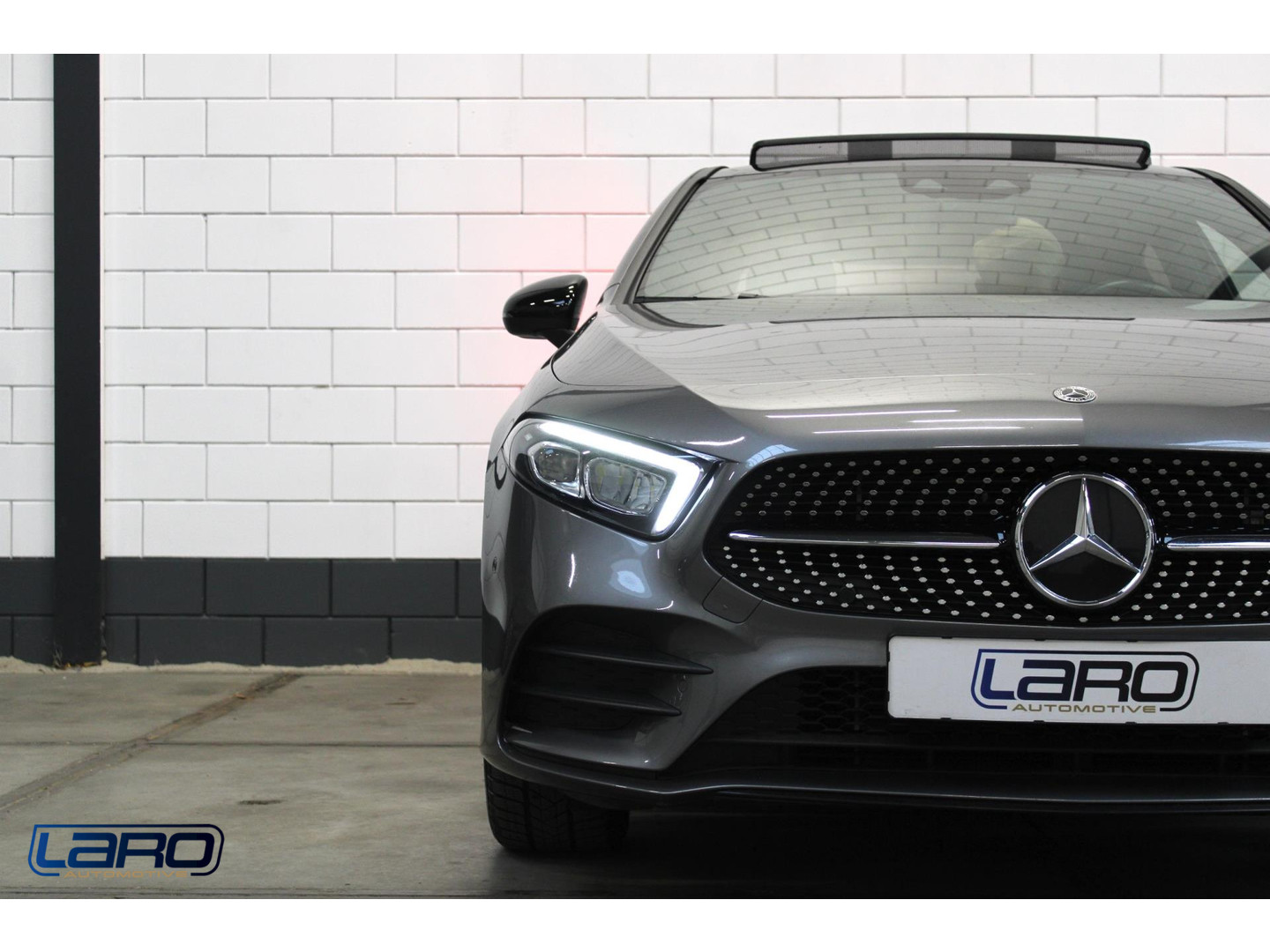 Mercedes-Benz Mercedes-Benz