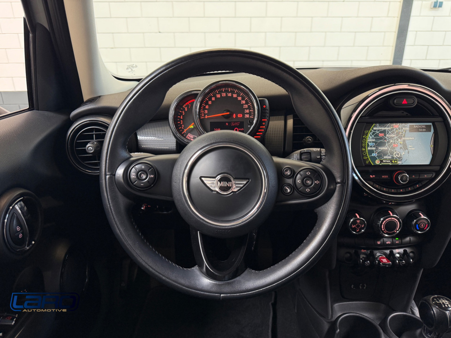 MINI