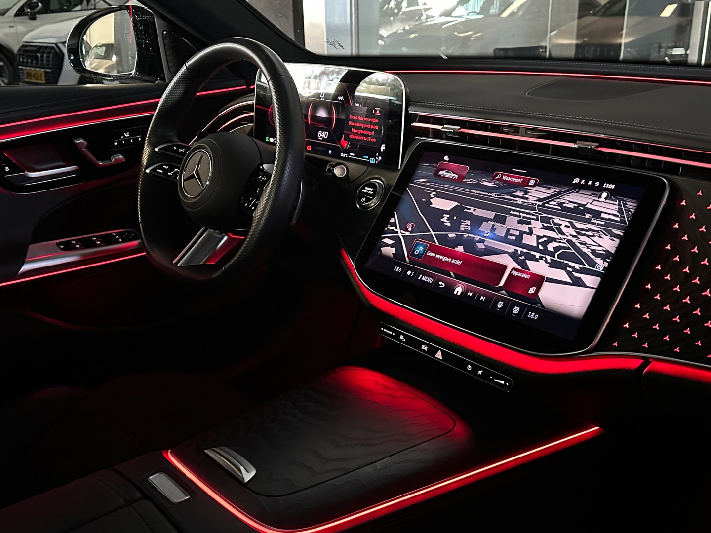 Mercedes-Benz Mercedes-Benz